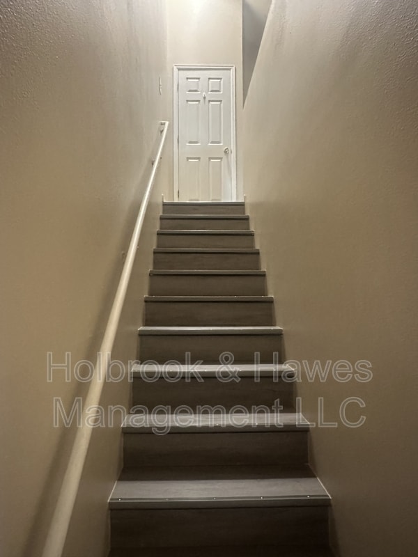 Building Photo - 4531 Boardwalk Dr