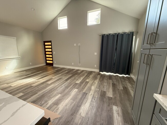 Building Photo - 5202 Tucson Cir