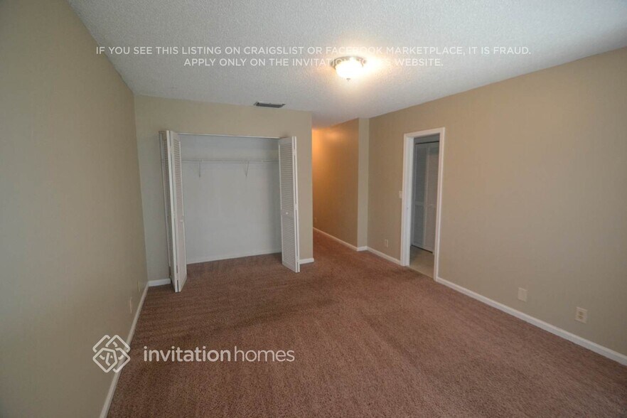 Building Photo - 5988 Glendale Dr