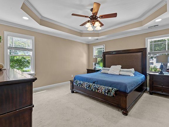 Building Photo - Build Equity While Leasing - Lease and Own...