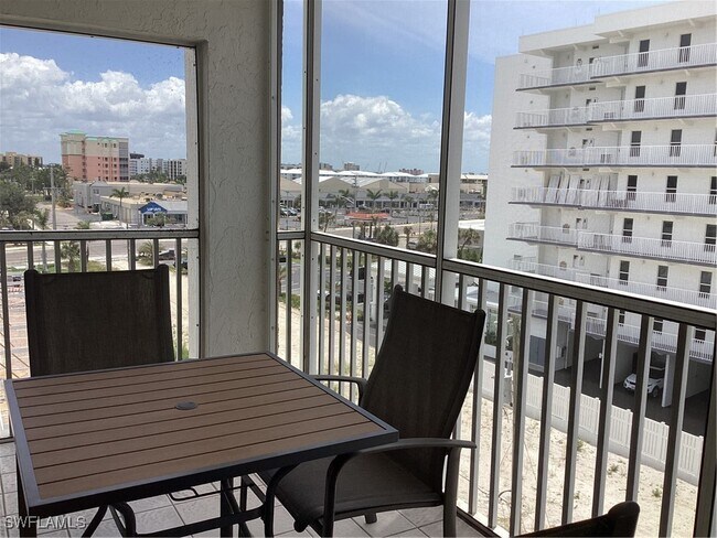 Building Photo - 6900 Estero Blvd