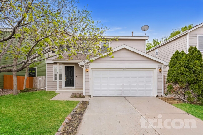 Building Photo - 9016 E Louisiana Pl