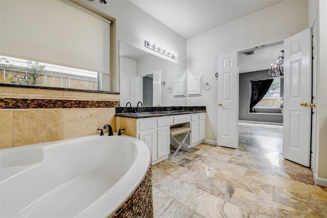 Building Photo - 15838 Red Hill Trail