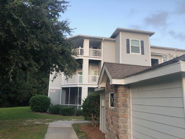 Building Photo - 1300 Park W Blvd