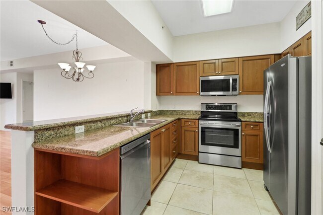 Primary Photo - 20201 Estero Gardens Cir