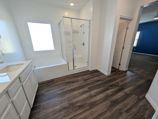 Building Photo - 2932 Moulin Hts St