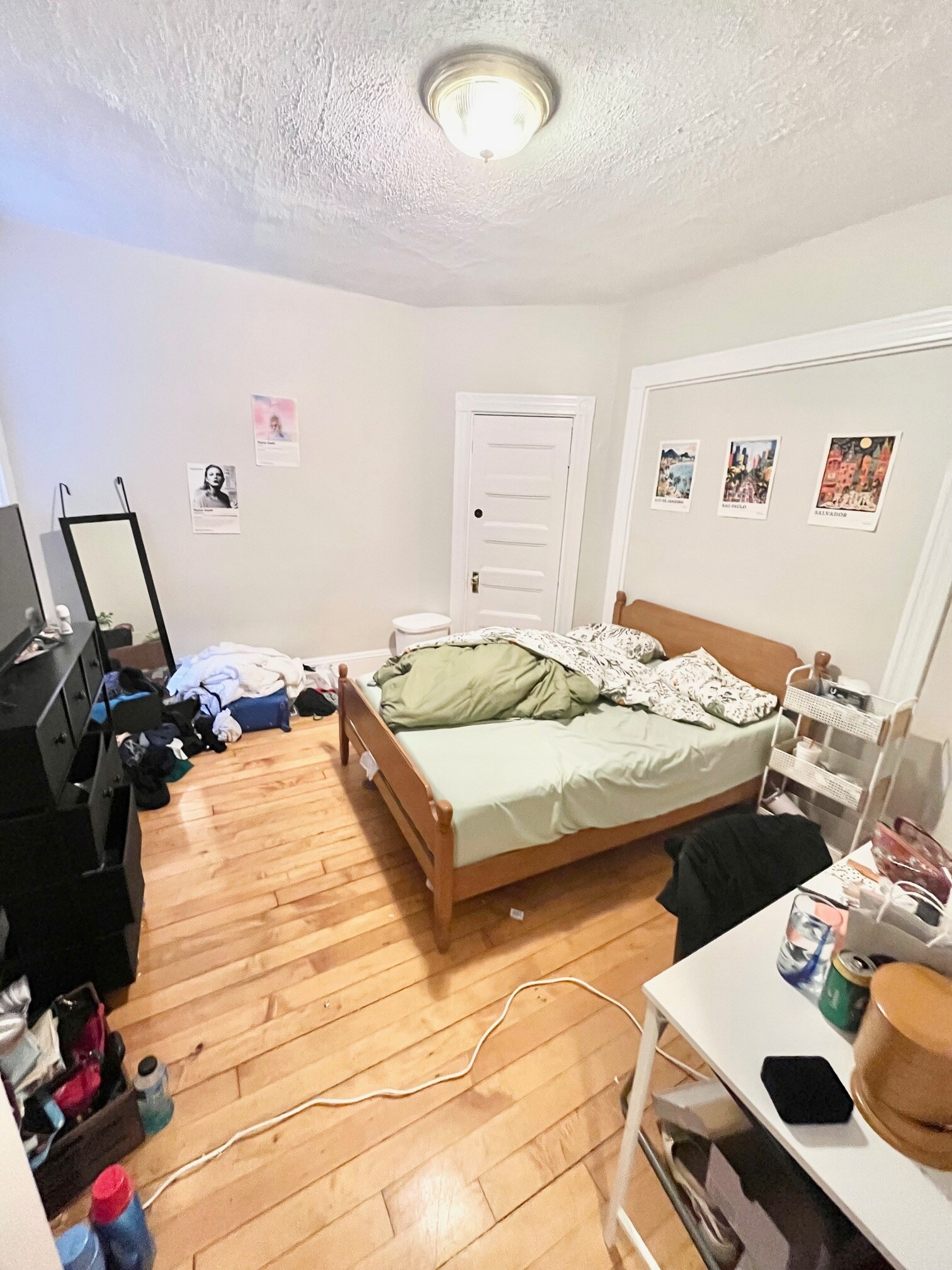 Building Photo - 614 Columbus Ave