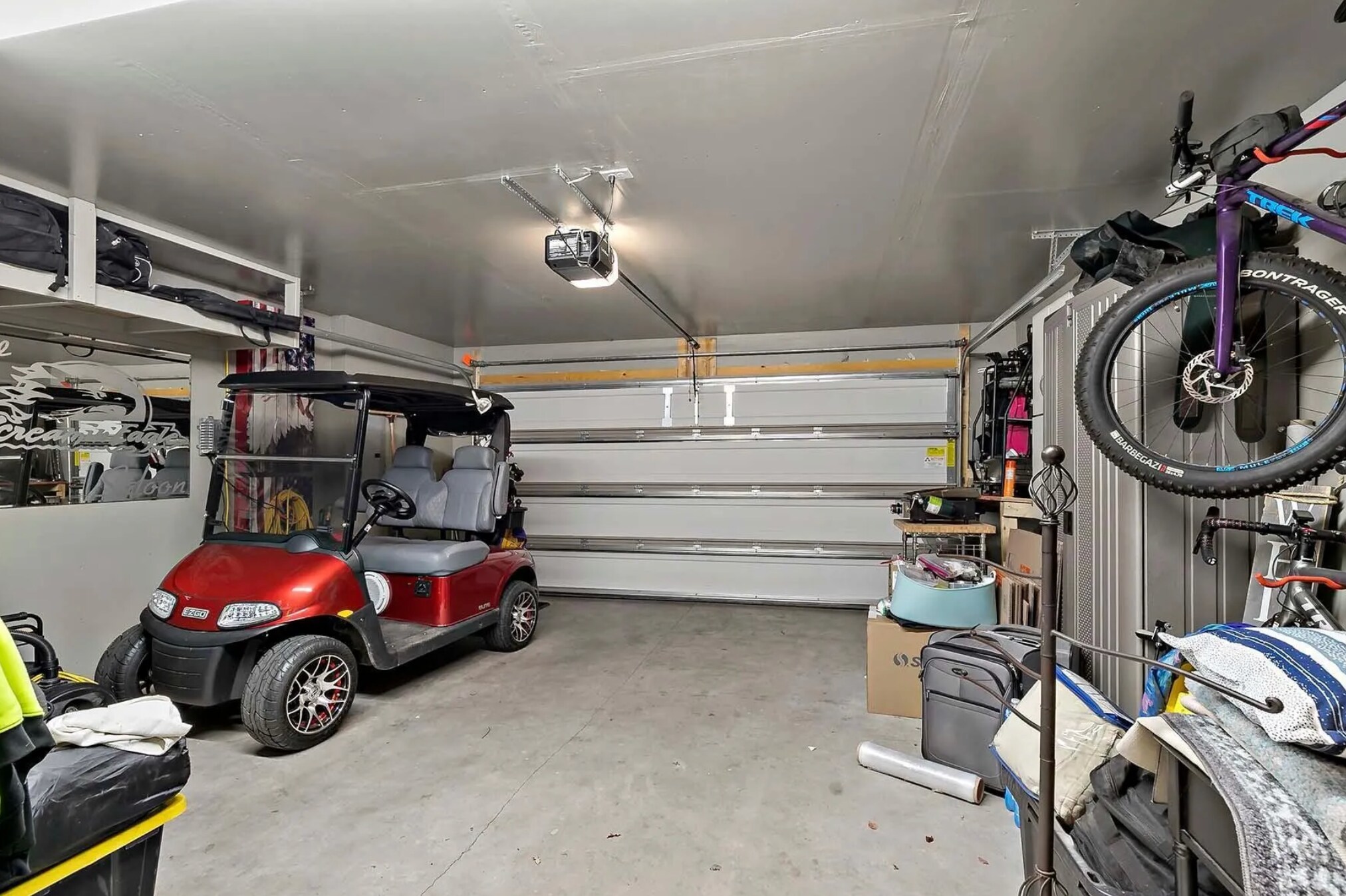Building Photo - 10886 Glacier Ln N