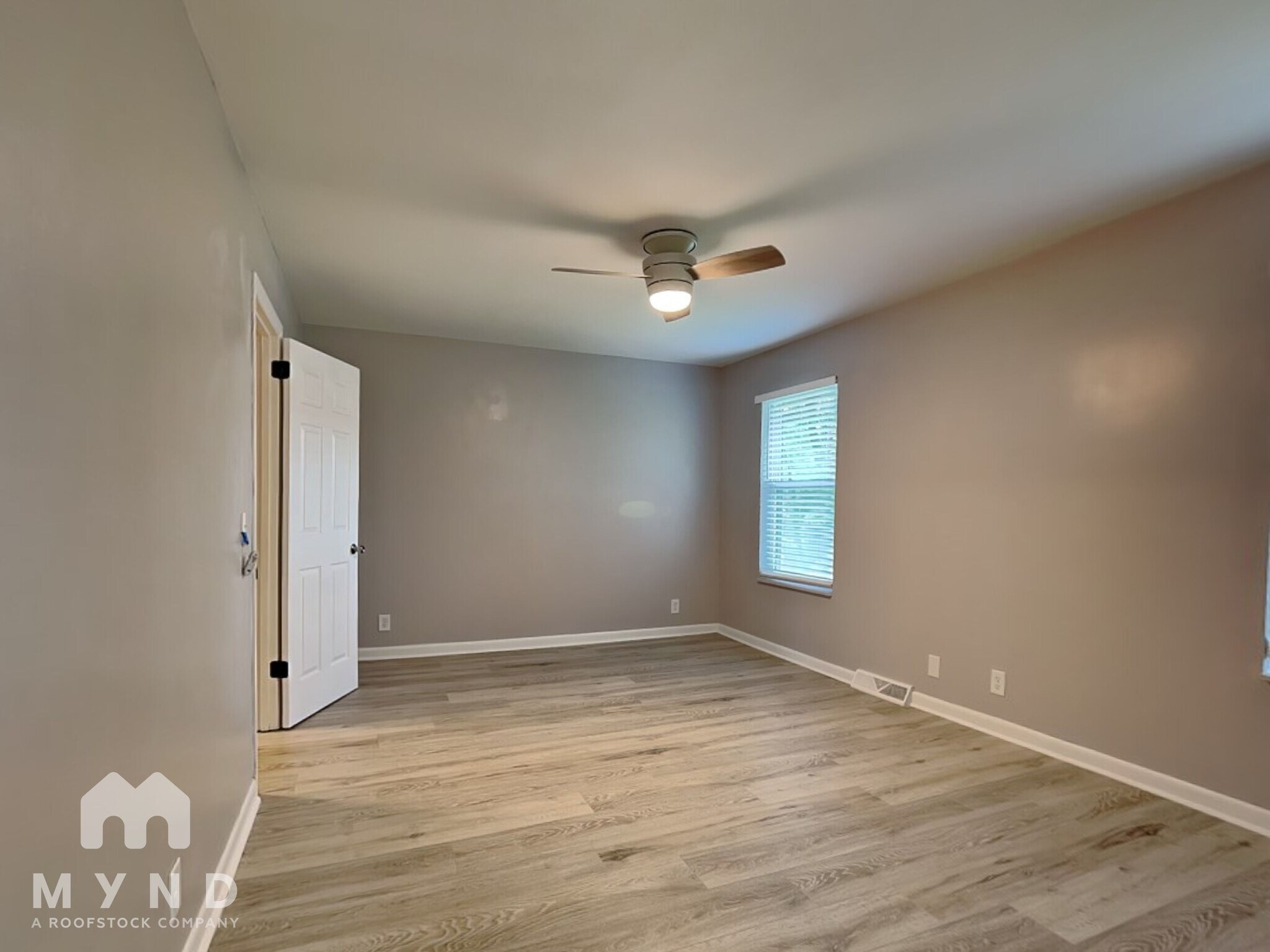 Building Photo - 5510 Country Dr