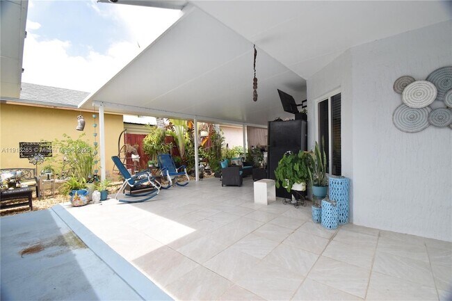 Building Photo - 24980 SW 127th Ct