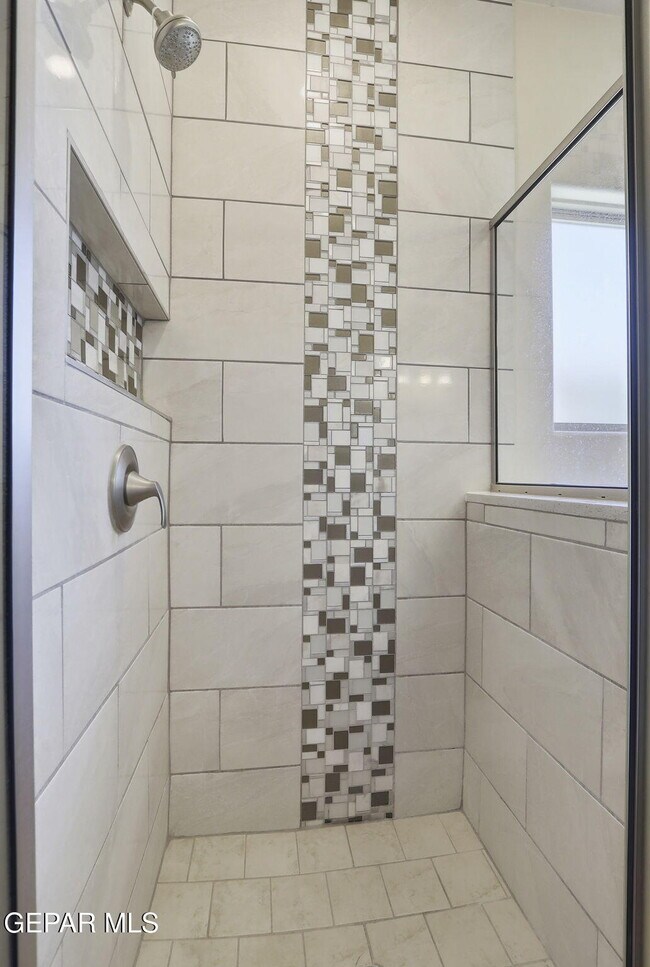 Building Photo - 12253 Desert Dove Ave