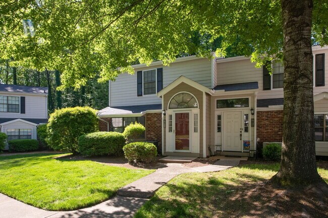 Building Photo - 7811 Falcon Rest Cir