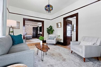 Building Photo - 100 W 1st St