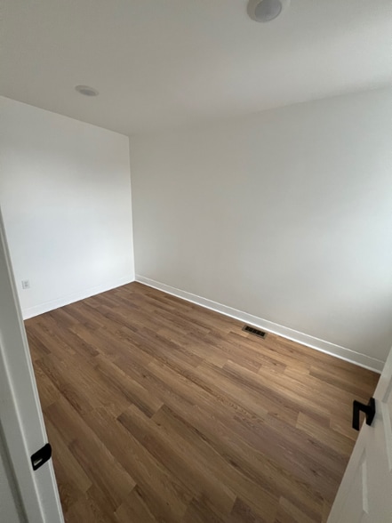 Building Photo - 3025 N 21st St