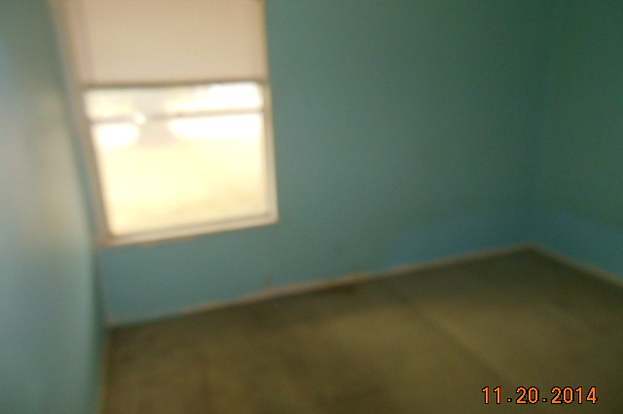Building Photo - 6611 Woodford-
