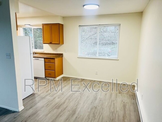 Building Photo - 2500 S 286th Pl