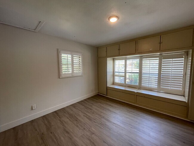 Building Photo - Charming 4 Bedroom, 3 Bathroom Home in Orl...