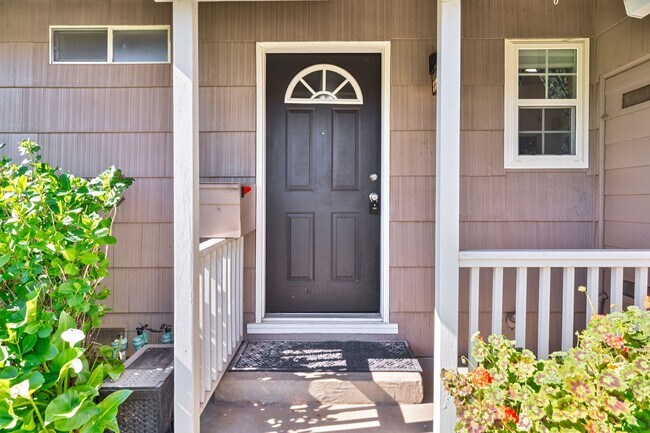 Building Photo - 3BR + Office Home in Excellent Condition with Storage Sheds and Garage Workspace!