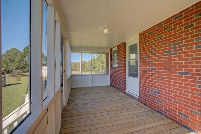 Building Photo - 6370 County Rd 91