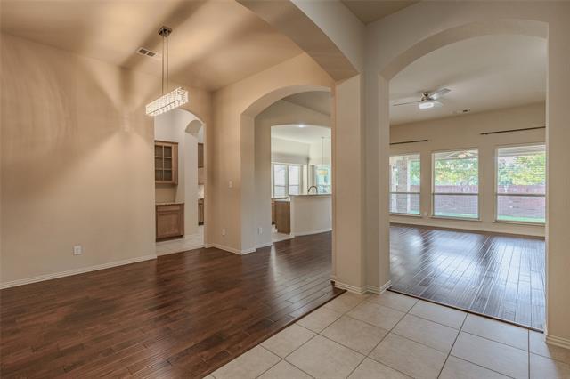 Building Photo - 7302 Chittamwood Ct