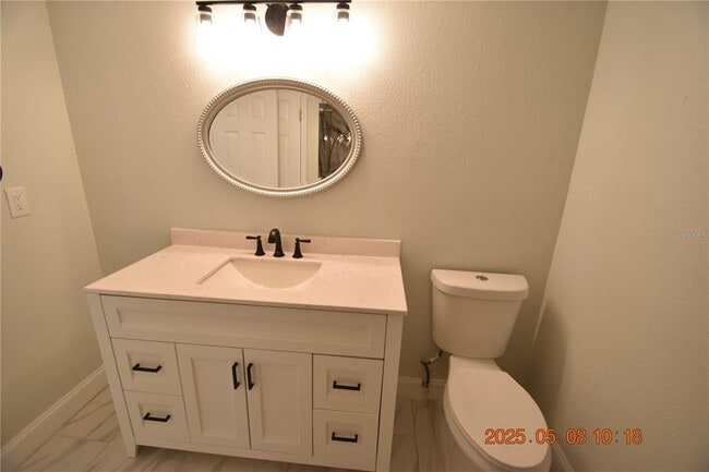 Building Photo - 1019 Spindle Palm Way
