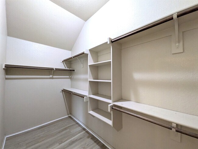 Building Photo - 14013 Zippo Way