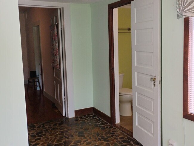 Building Photo - 8322 Chatham Church