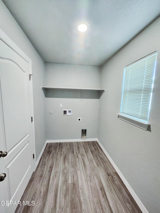 Building Photo - 14384 Star Cactus Ave