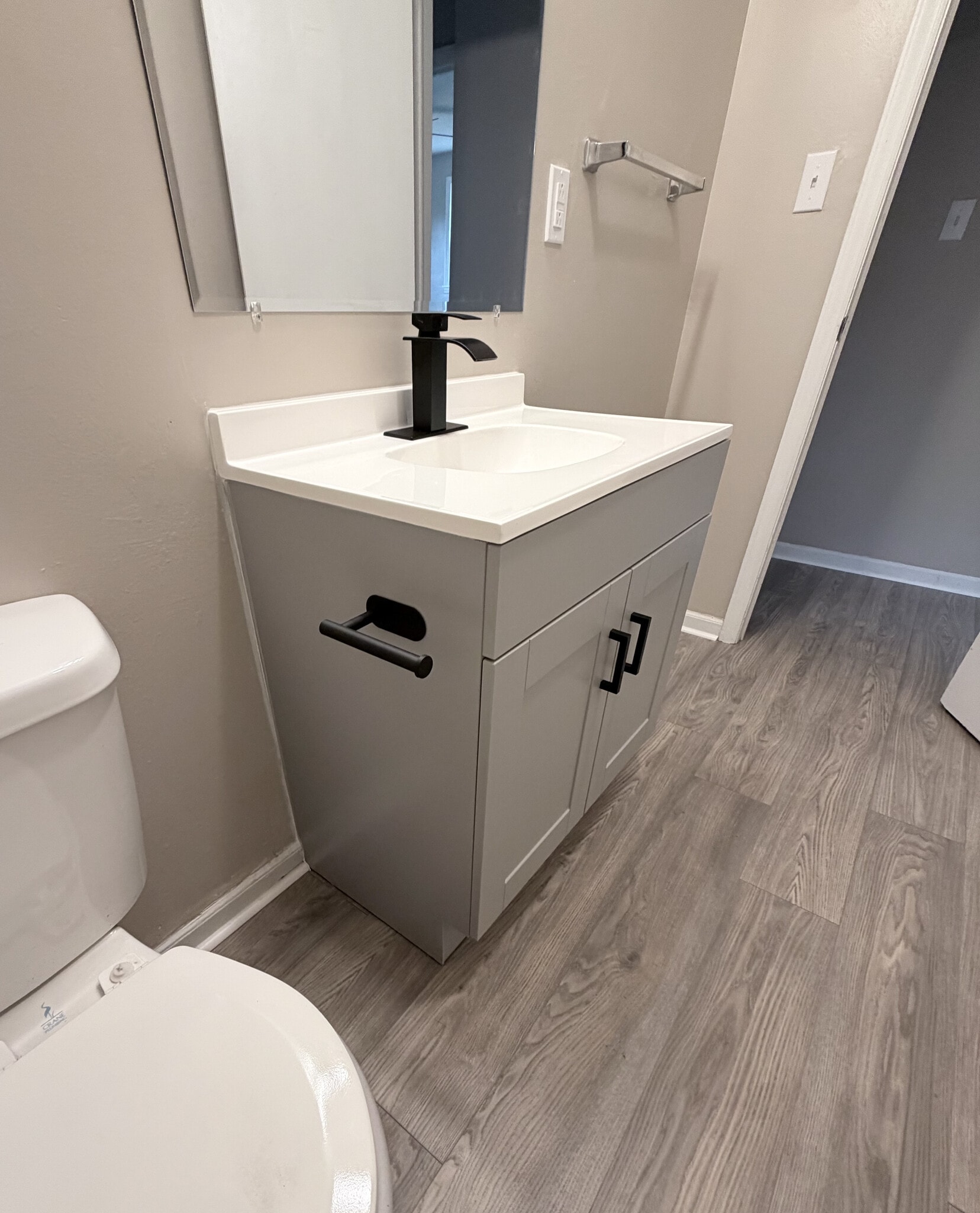 Building Photo - 125 McClure St