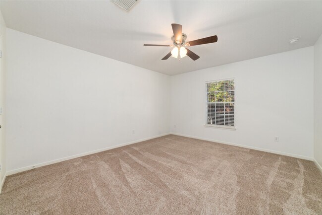 Building Photo - 2618 Bridgestone Park Ln
