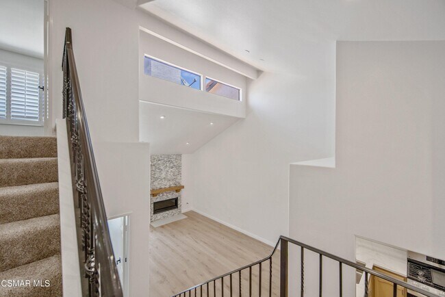 Building Photo - 4791 Parma Dr