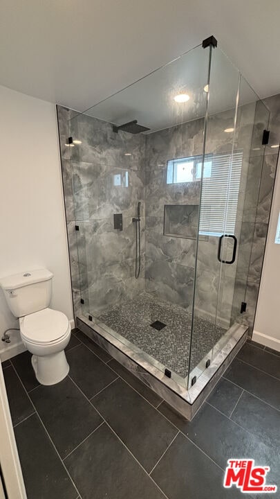 Building Photo - 2280 S Barrington Ave