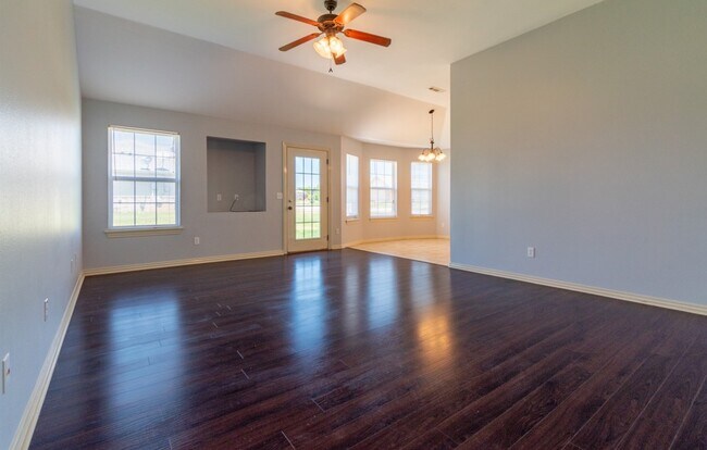 Building Photo - 1032 Morgan Haley Ln