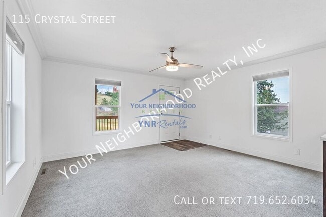 Building Photo - 115 Crystal St