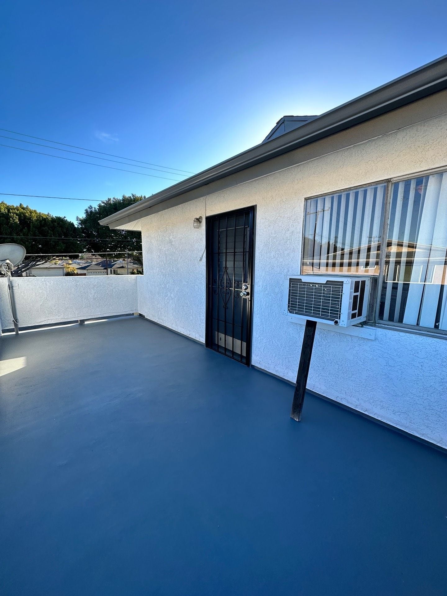 Building Photo - 5616 Rocket St