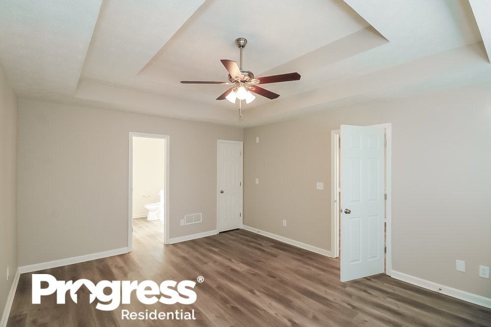 Building Photo - 1530 Range Heights Terrace
