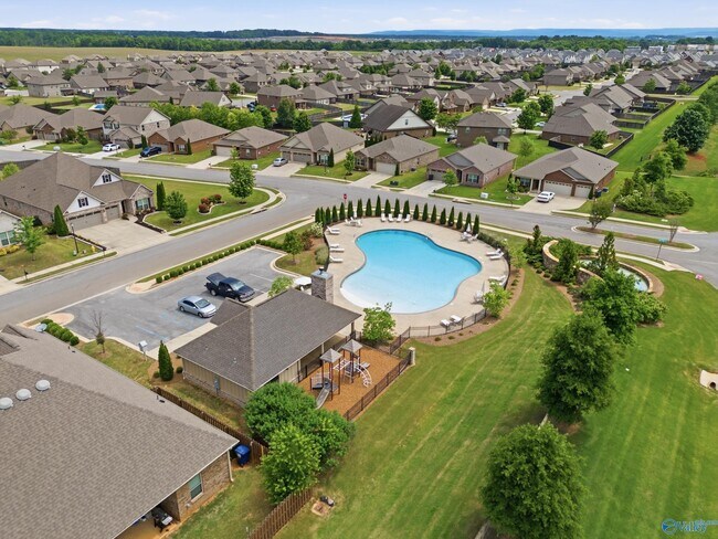 Building Photo - 117 Speck Cir