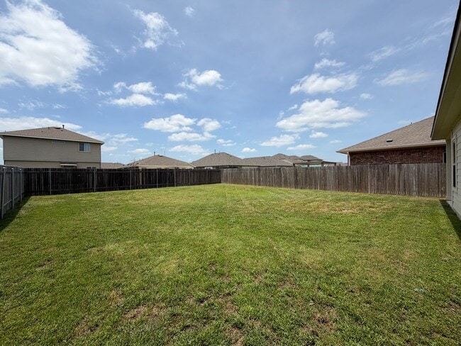 Building Photo - 18200 Emu Ln
