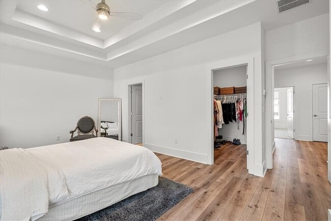 Building Photo - 5862 Westin Rd