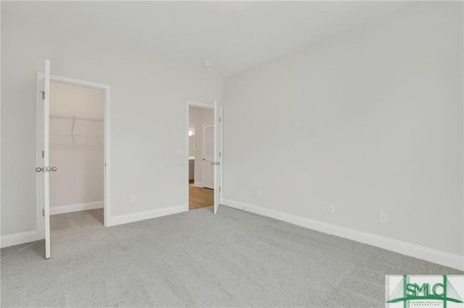 Building Photo - 157 Lower Creek Dr