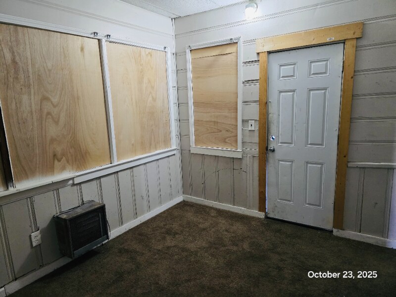 Building Photo - 11466 Somerset Ave