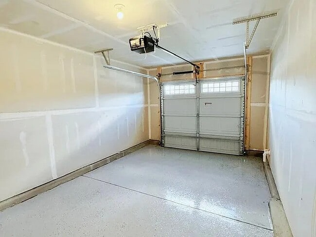 Building Photo - 130 Elyse Overlook Lp