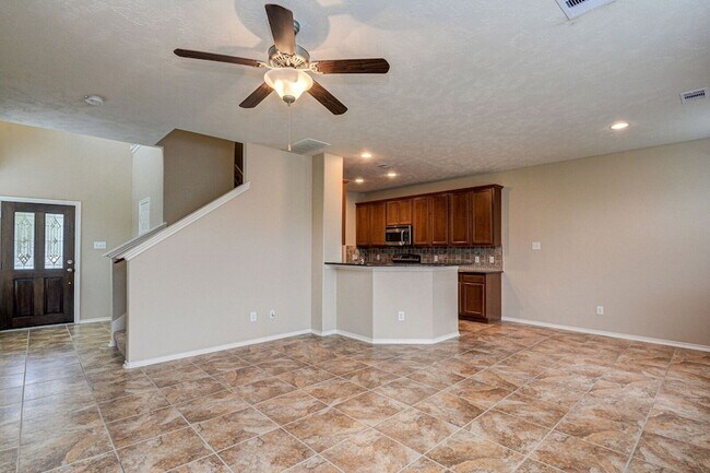 Building Photo - 23 Fairlee Ct