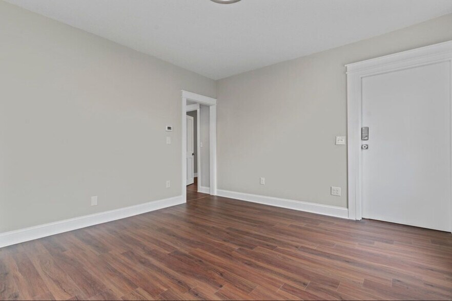 Building Photo - 29 Cole St