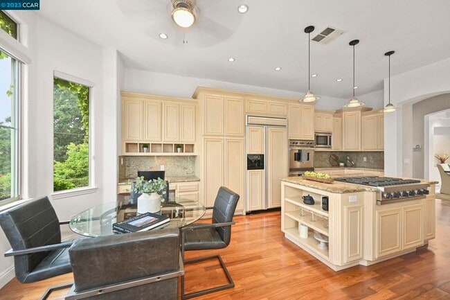 Building Photo - 111 Diablo Ranch Ct