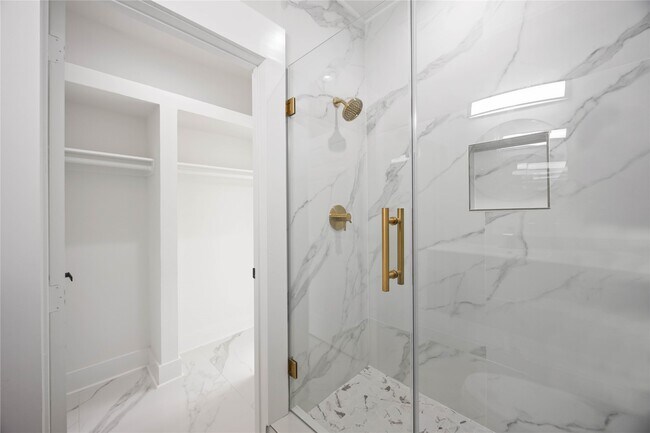 Building Photo - 1413 Stanford St