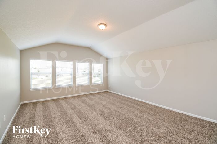 Building Photo - 15745 Rachel Creek Dr