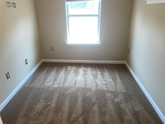 Building Photo - 3-Story Townhome in Historic Fourth Ward – Uptown Living