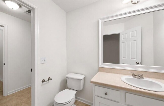 Building Photo - 8805 Penbrooke Ct