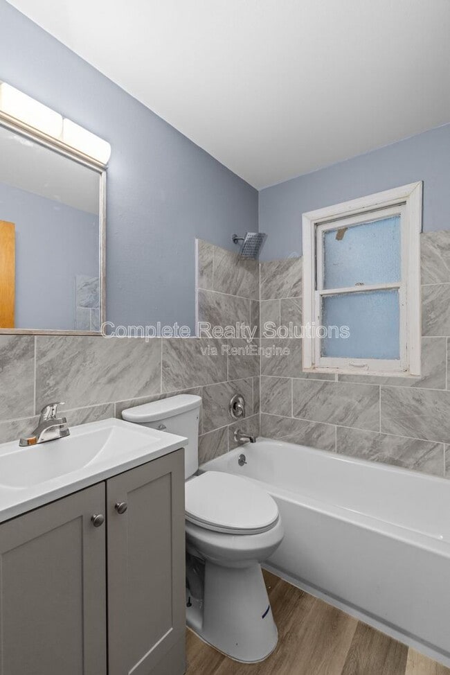 Building Photo - 10506 Byfield Dr